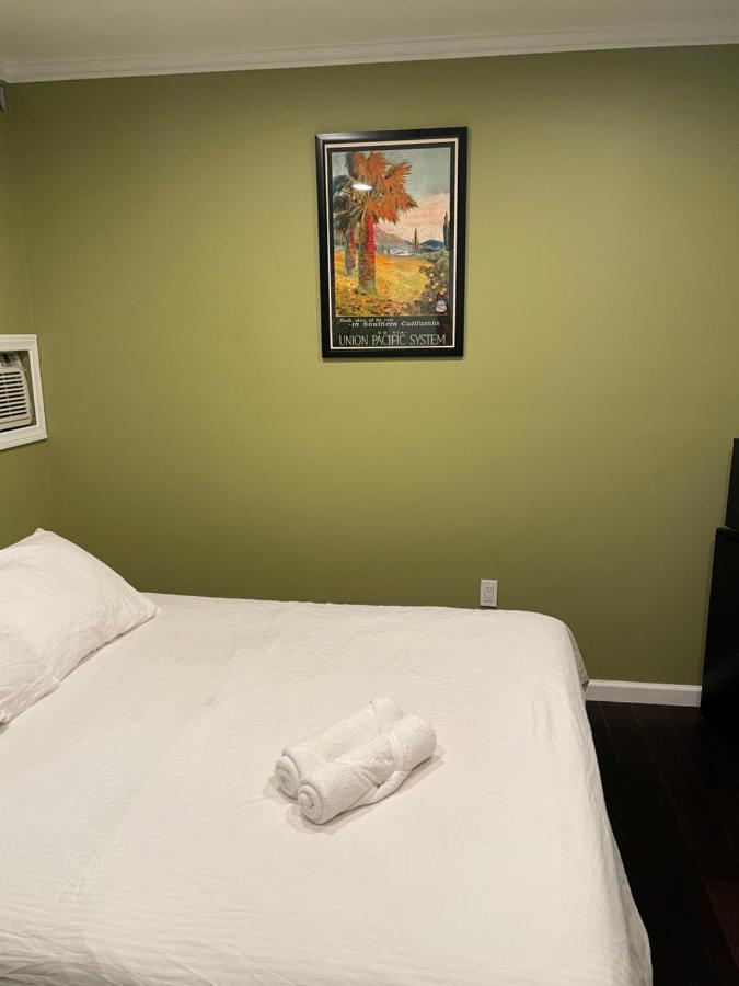 Private Standalone Room W/ Tv, Wifi & Ac In Carson Exterior foto