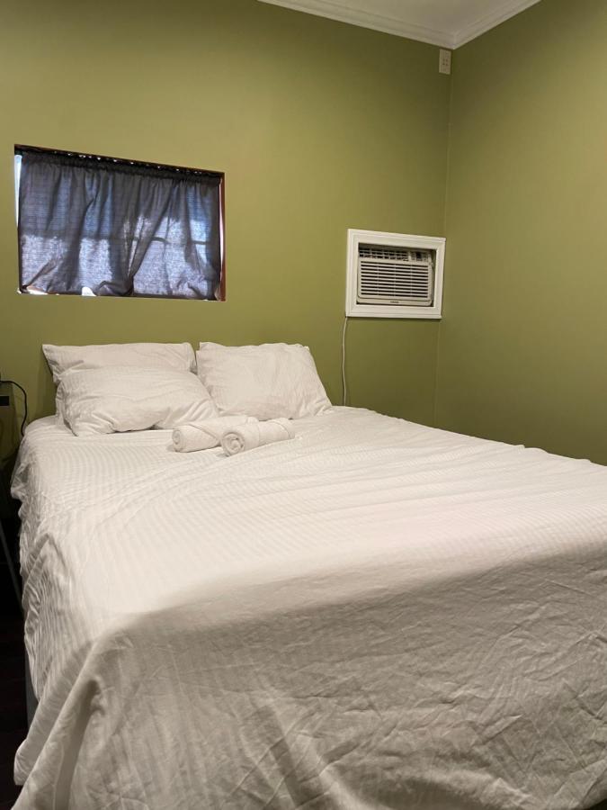 Private Standalone Room W/ Tv, Wifi & Ac In Carson Exterior foto
