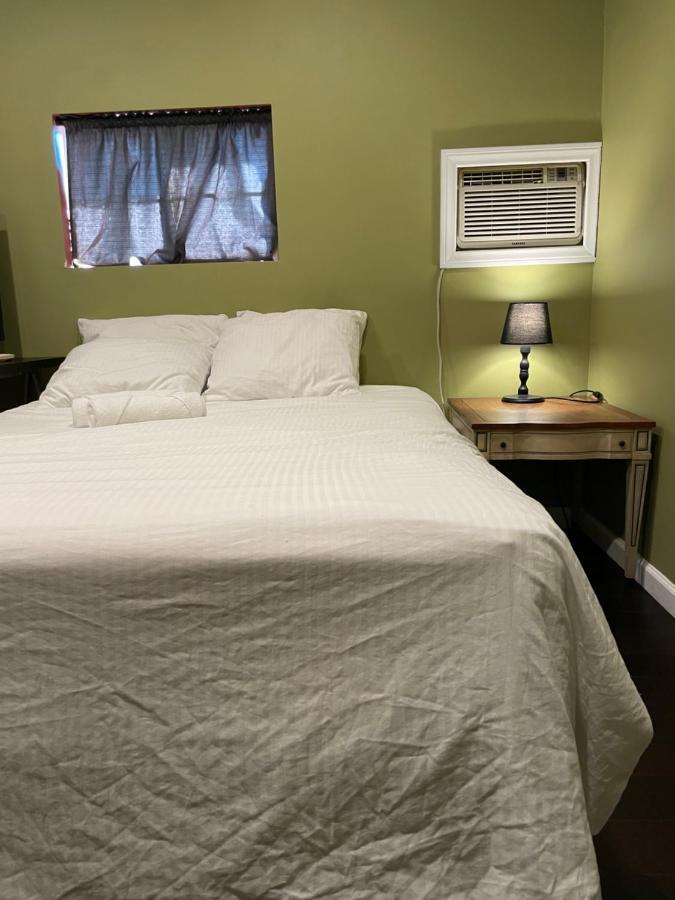 Private Standalone Room W/ Tv, Wifi & Ac In Carson Exterior foto